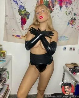 The Latex Goddess Onlyfans Nude Gallery Leak On Thothub.