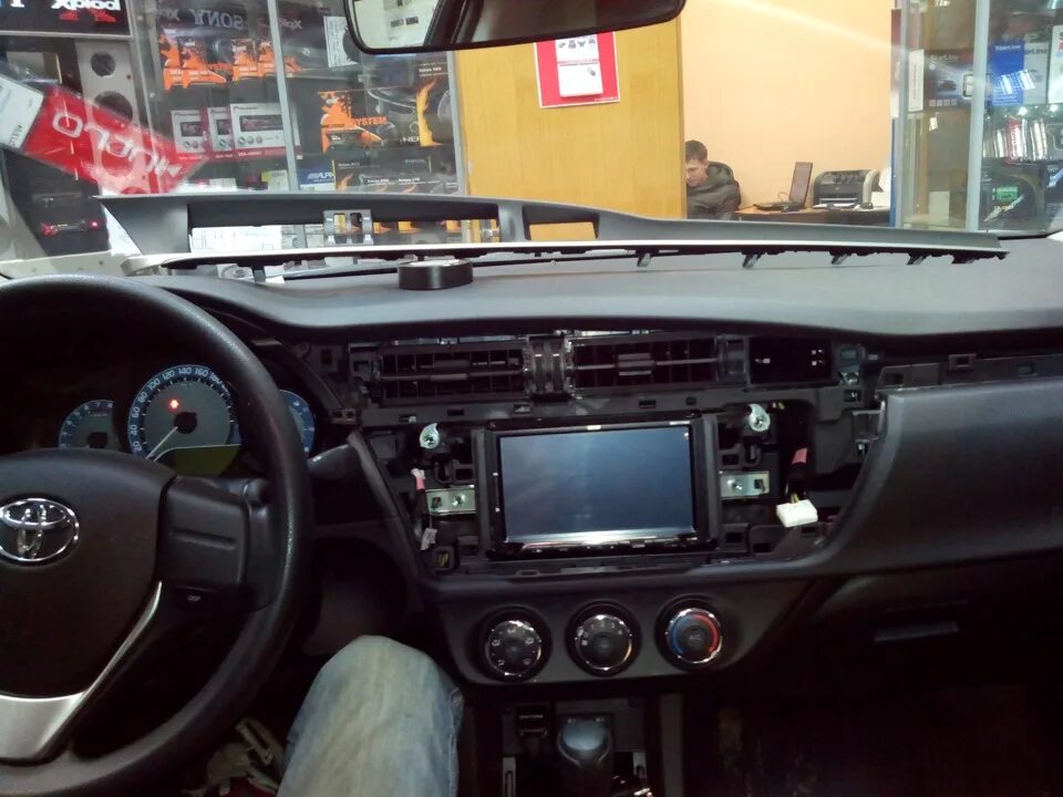 Как снять магнитолу королла 180 Замена штатной Магнитолы Toyota Corolla (140/150), 1,6 л, 2012 года автозвук D