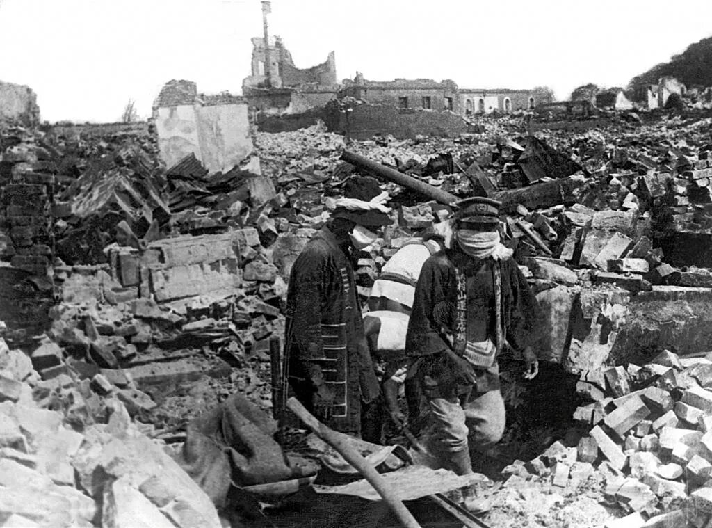 Сентябрь 1923. Великое землетрясение канто 1923. йокогама землетрясение 1923. землетрясение в токио 1923. землетрясение в японии 1923.