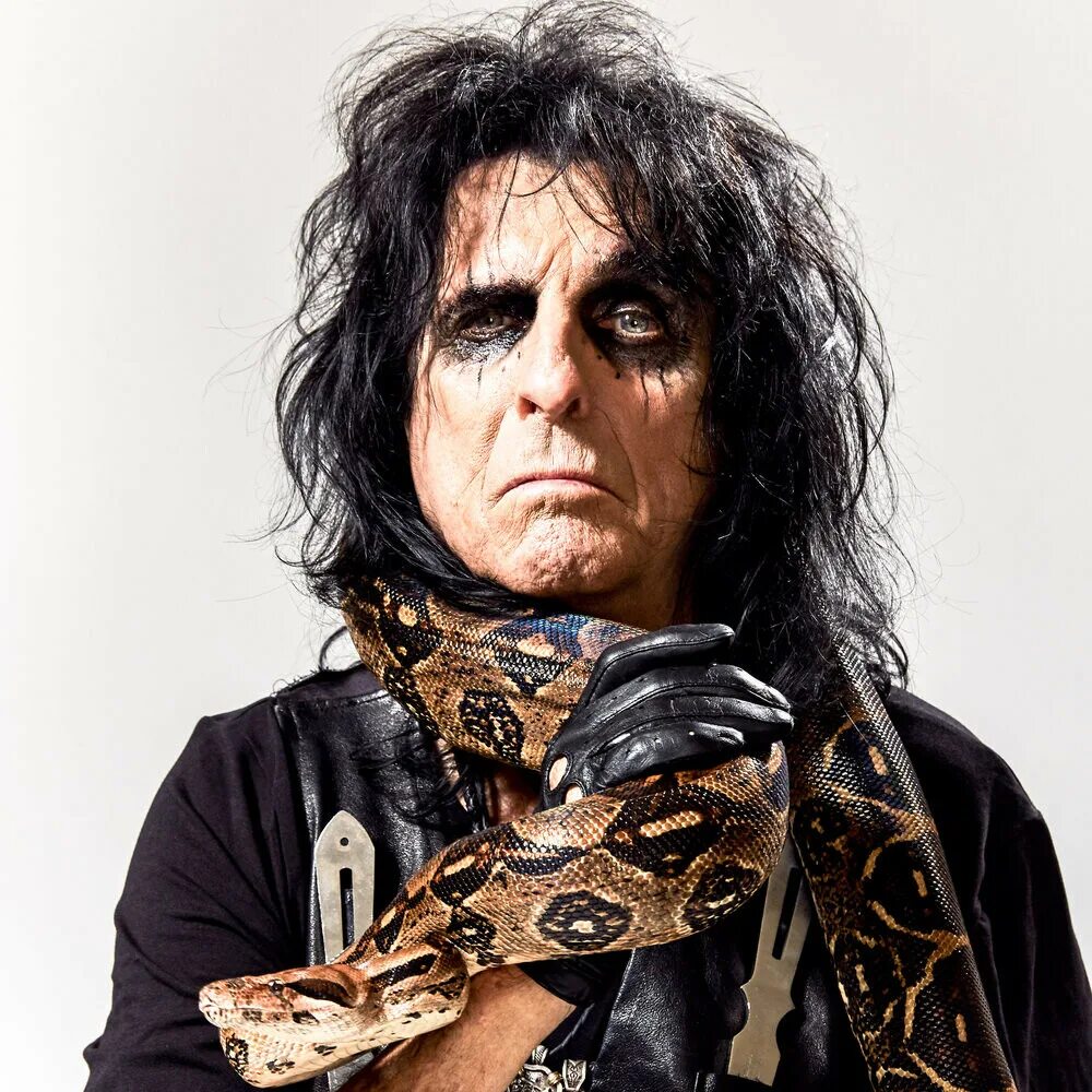 Рок исполнители слушать. Alice Cooper. Элис Купер группа. Alice Cooper музыканты. Солист группы Alice Cooper.