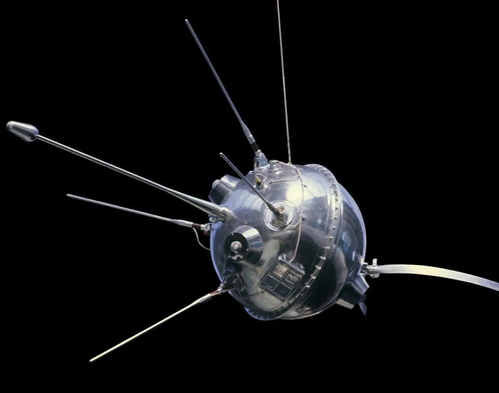 Когда был запущен первый космический. Луна-1 автоматическая межпланетная станция. Советская автоматическая межпланетная станция «Луна-1». Луна-2 автоматическая межпланетная станция. Луна 2 1959.