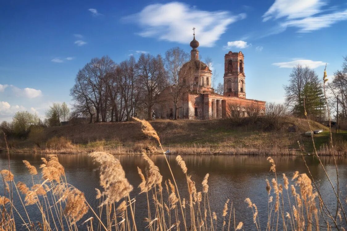 Никольское ростовская область. Храм Рождества Пресвятой Богородицы Николо - Перевоз. Николо-Перевоз Ярославская область.