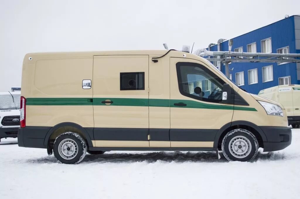 Купить форд барнауле. Машина Ford инкассаторская Transit. Ford Transit 2013 инкассатор. Инкассаторский автомобиль Форд Транзит. Форд Транзит 2020 инкассаторский.