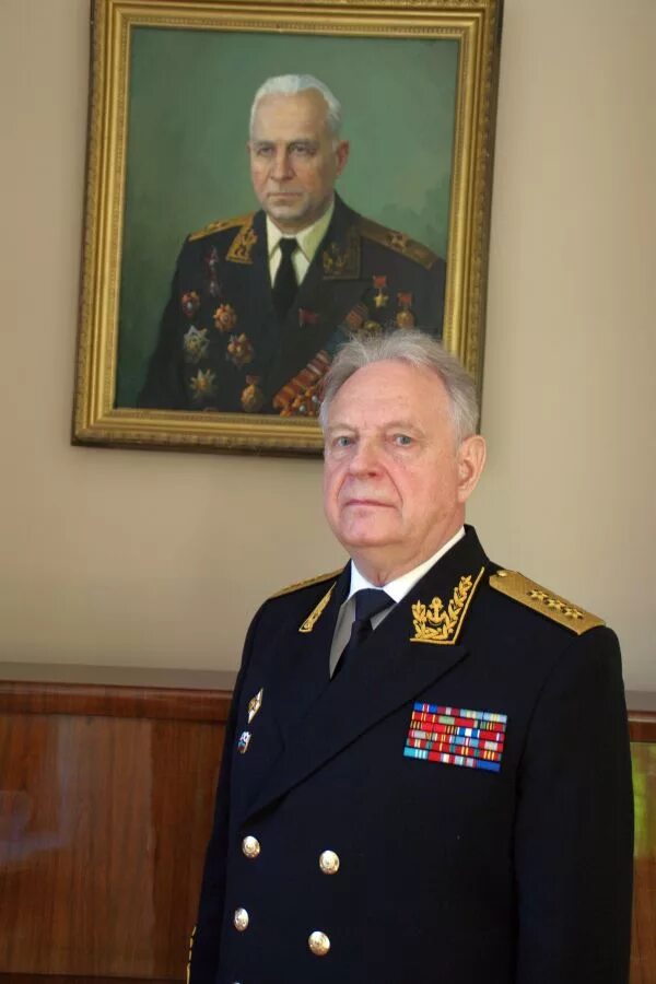 Заместитель главкома вмф касатонов. Вице адмирал касатонов. Касатонов адмирал черноморского флота. Вице адмирал касатонов. Вице адмирал касатонов.