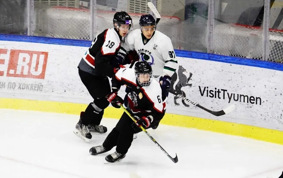 тюменский легион мамонты. сто югра тюмень. хоккейная форма тюменский легион. тюменский легион мамонты. тюменский легион мамонты.
