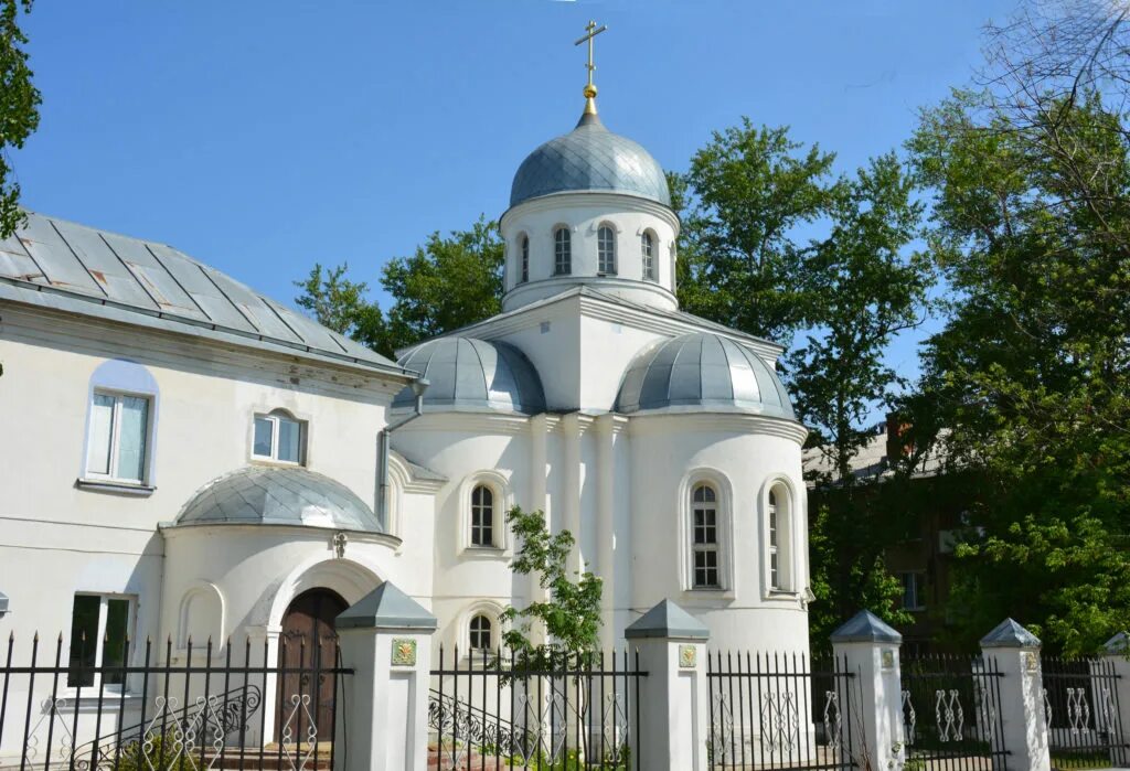 Церковь андрея рублева ул николаева 36а фото Московская область Электросталь Церковь Андрея Рублева Притвор Фотография