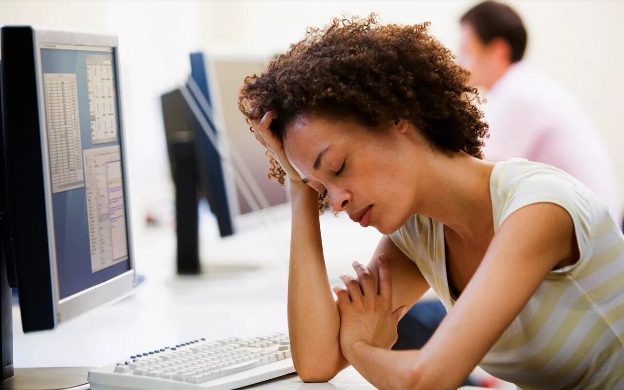 Слабость усталость апатия. Усталость. женщина усталость. утомление и усталость. работоспособность.