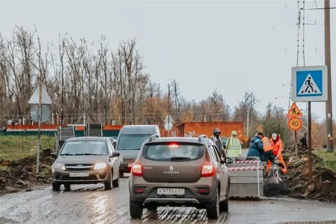 Машины загородили дорогу
