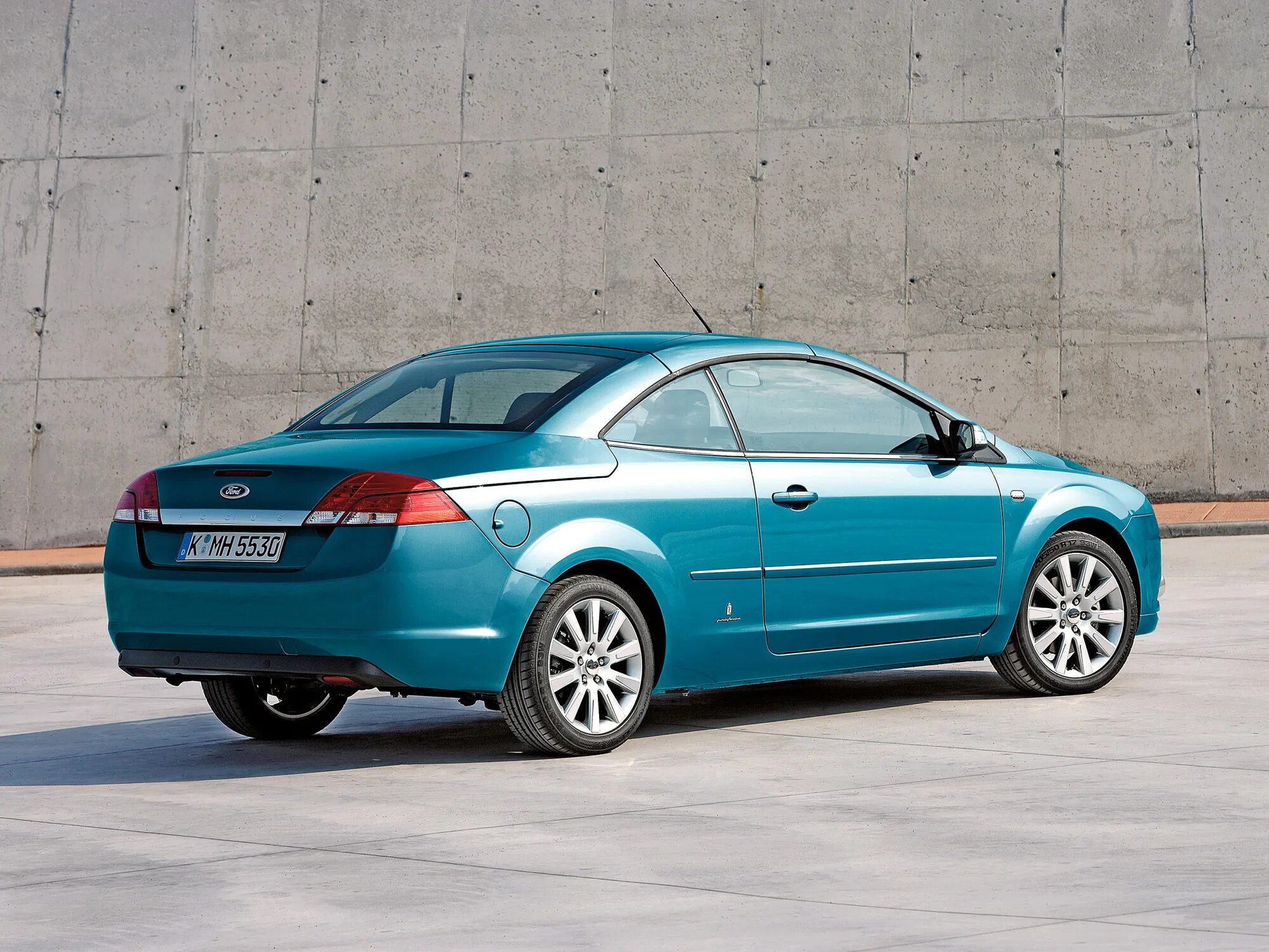 Ford Focus Coupe-Cabriolet. Ford Focus 2 Coupe. Форд фокус 2 купе. Форд фокус 2 кабриолет