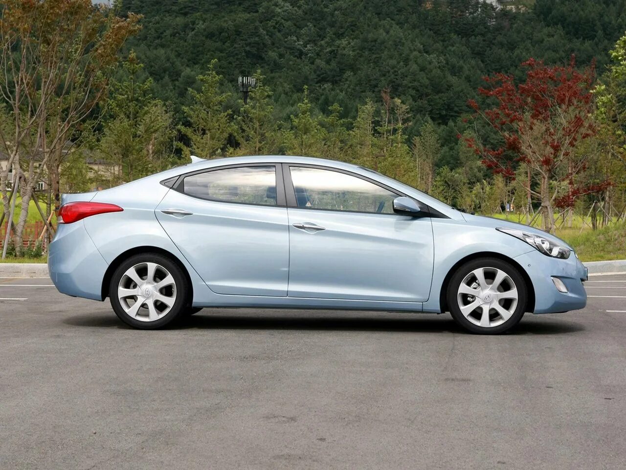 Hyundai Avante. Hyundai Avante 2010. Hyundai Elantra 5 Hyundai Avante. Hyundai Elantra (MD)2010-2016 седан.