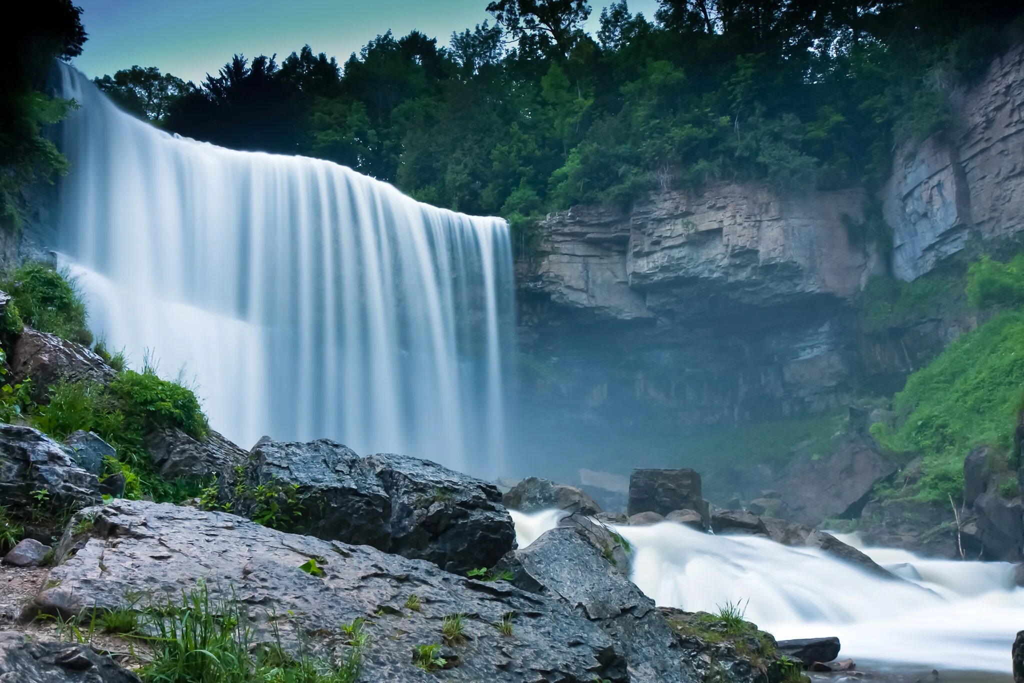 Webster's Falls. Место с секретным водопадом анчесторс. Bruce Trail. Водопад онтарио