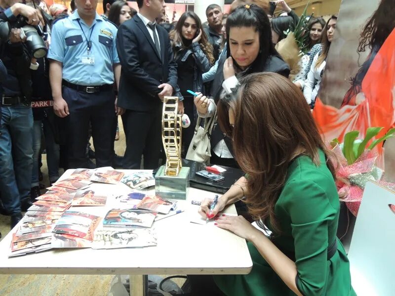 Автограф сессия. Автограф сессия игры будущего. Киберспорт тюмень. Киберспорт автограф сессия. Автограф сессия игры будущего.