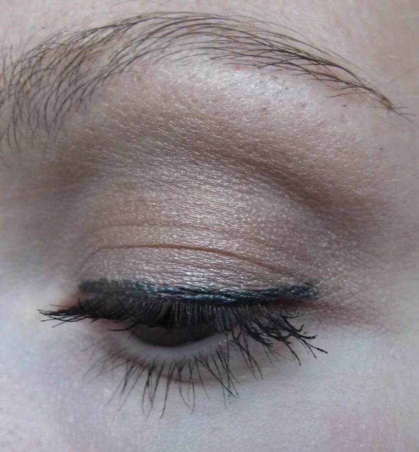 Сатиновые тени для век. Тени artdeco тауп. Сатиновые тени отзывы. Mac тени beauty marked. Тамми танука тени.