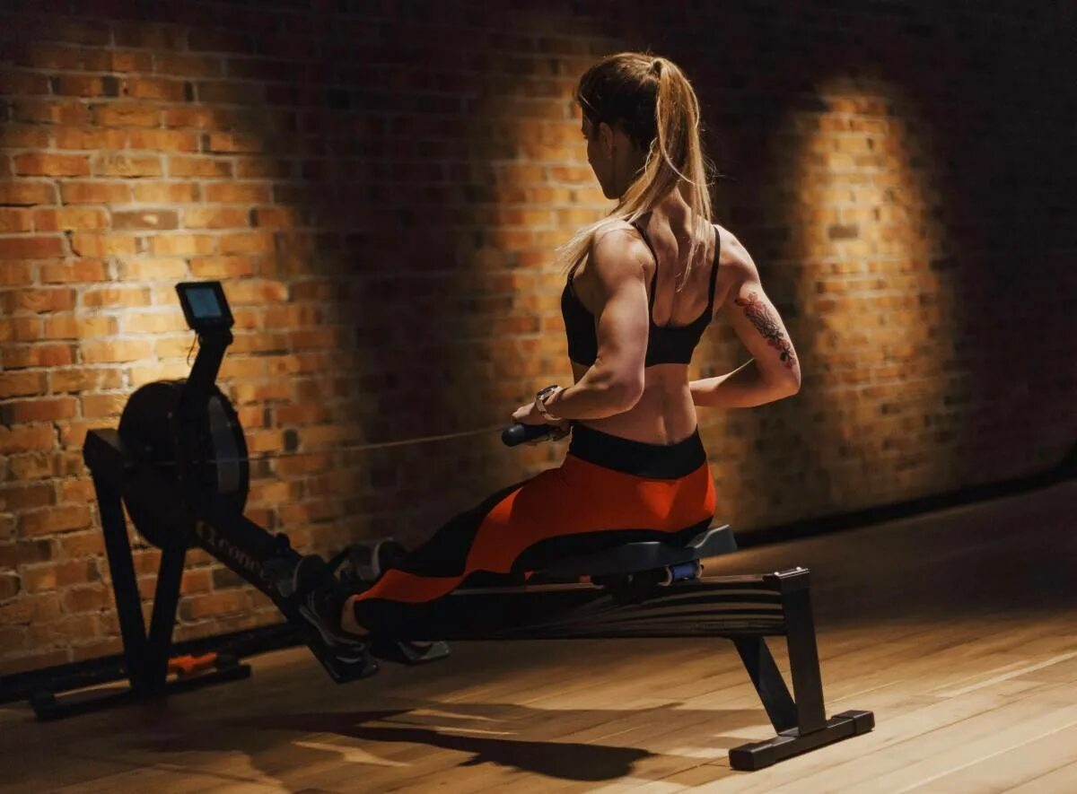 Табата ричи боец. Интервальный тренинг hiit. Power training. Power training. Бешеный фитнес тренер.