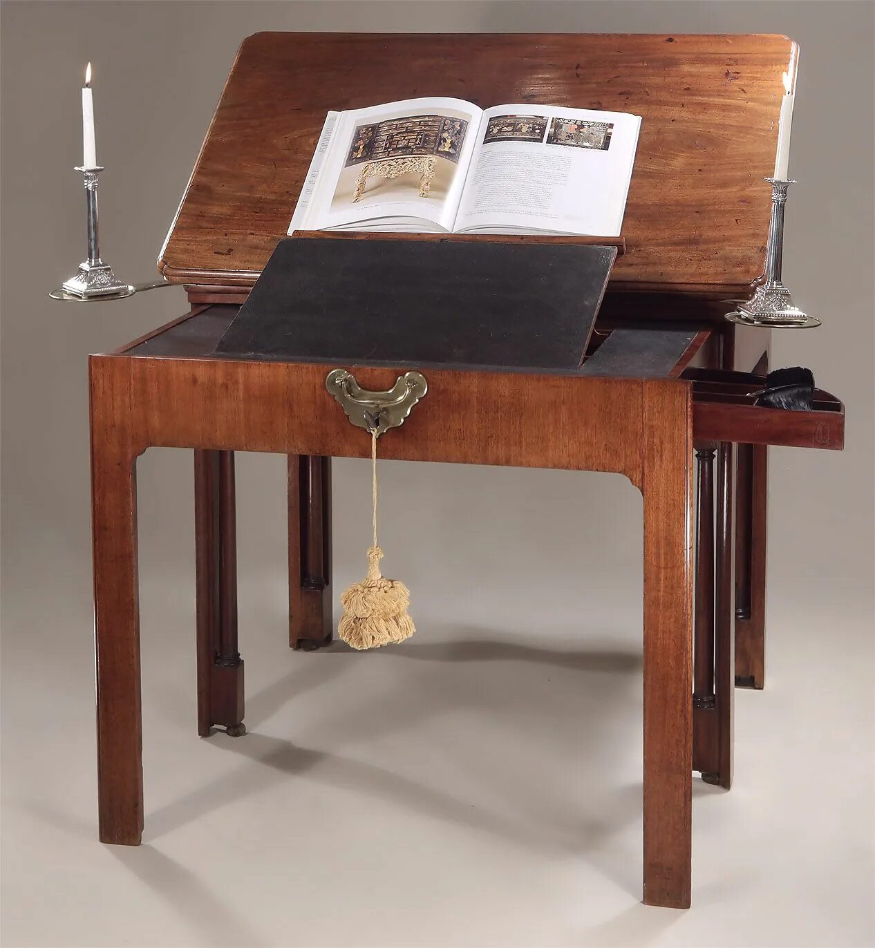 Write table. Writing table. tahasoni writing first table.