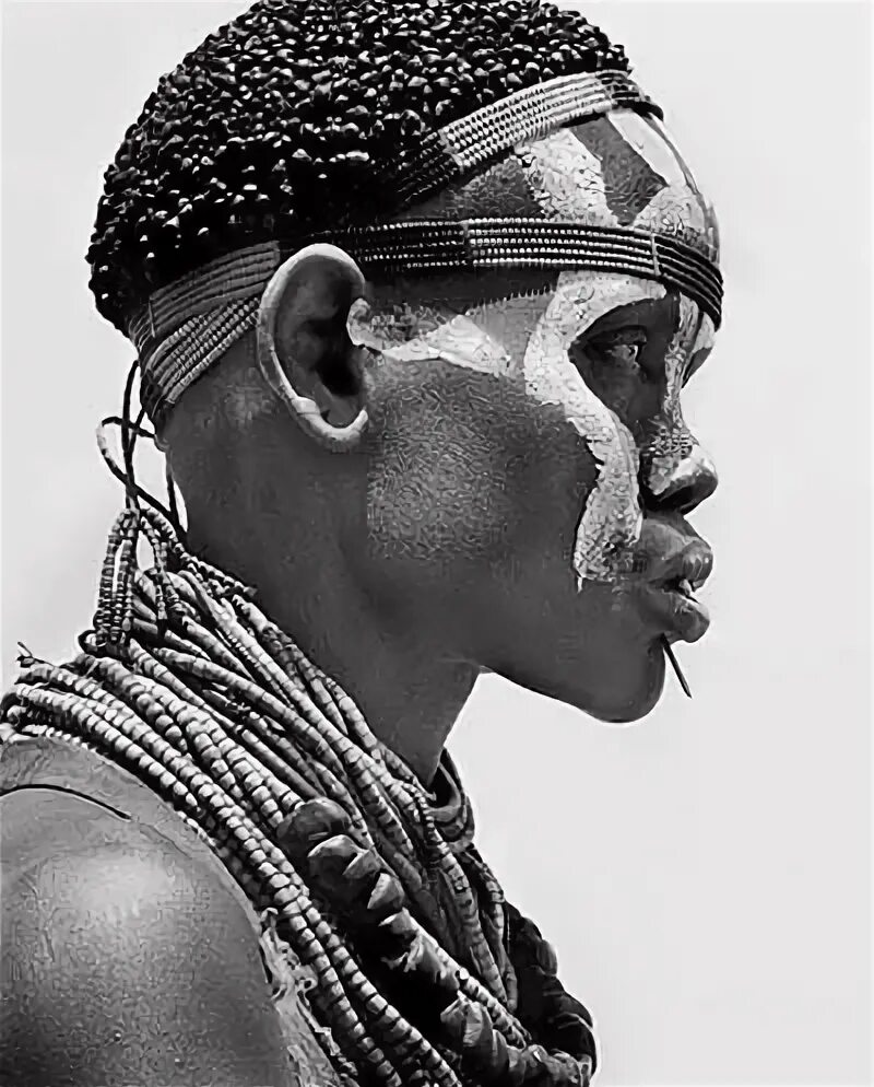 Африканский народ сканворд 5. Африканские племена. Догоны племя. Лица Африки. Черно белые африканские лица Стариков.