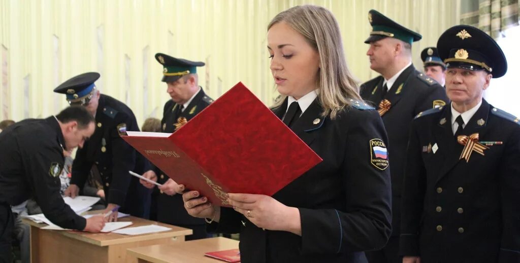 Пристава курганской телефон. ФССП день Победы. Подарок к Дню пристава. ФССП 9 мая. УФССП России по Курганской области.