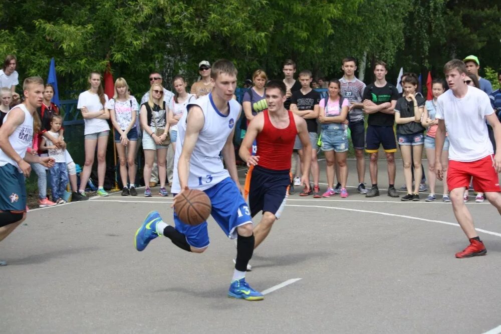 спортсмены города чайковский. чайковский город екатеринбург отель. чайковский. ресторан метро чайковский. спортивная 42 город чайковский.