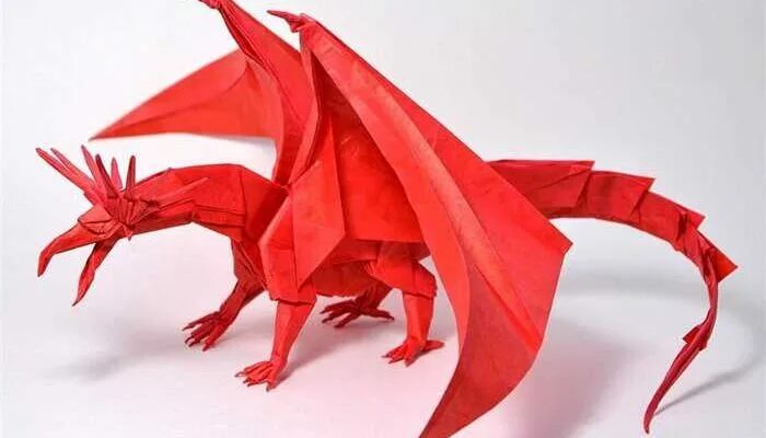 Дракон из цветного картона. Костюм дракона из коробок. Дракон из коробок. Дракон из яичных лотков. Дракон из яичных коробок.