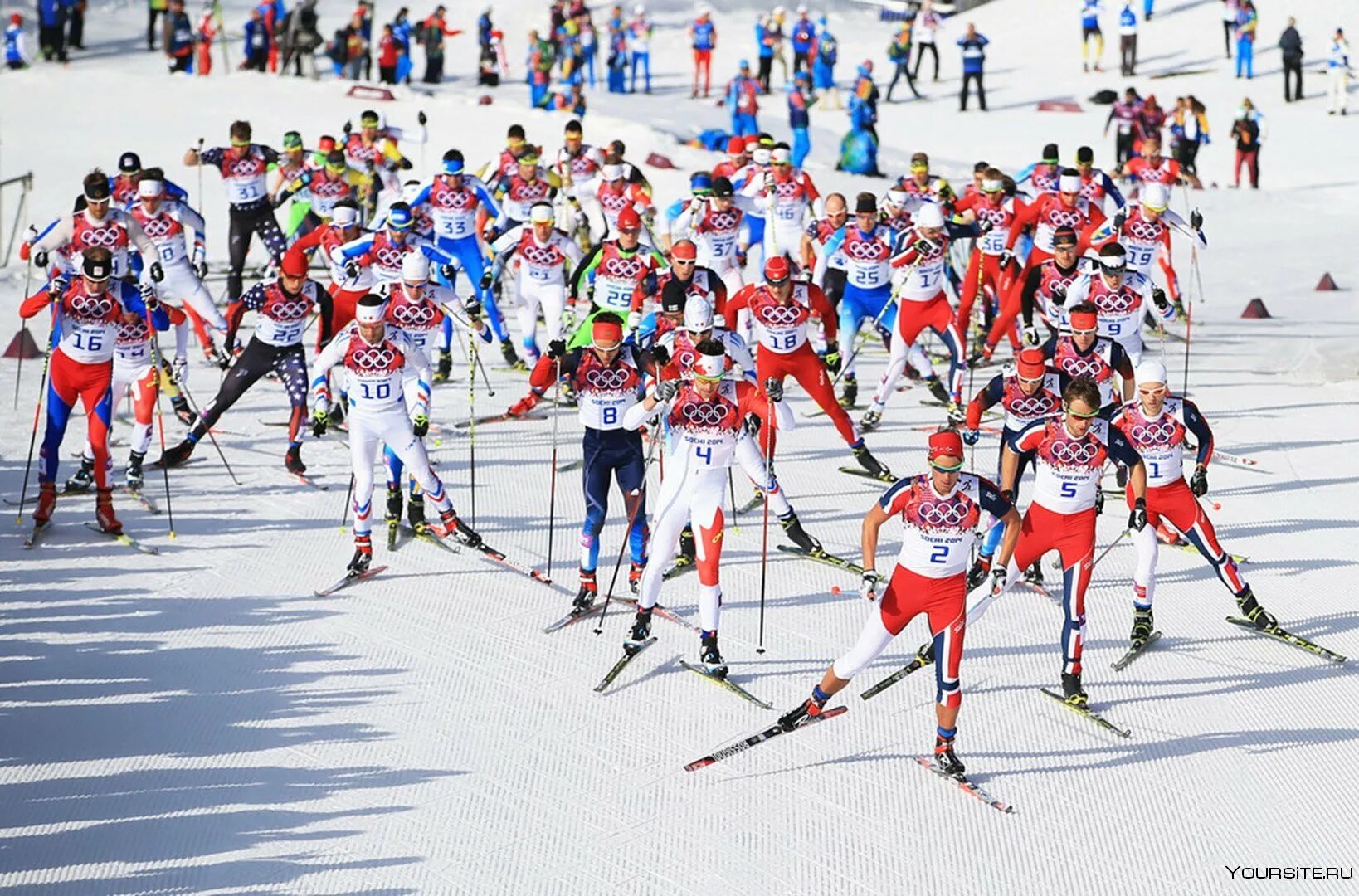 Современный лыжный спорт лыжного спорта. Лыжные гонки Олимпийский вид спорта. Лыжные гонки на зимних Олимпийских играх 2022. Лыжи соревнования.