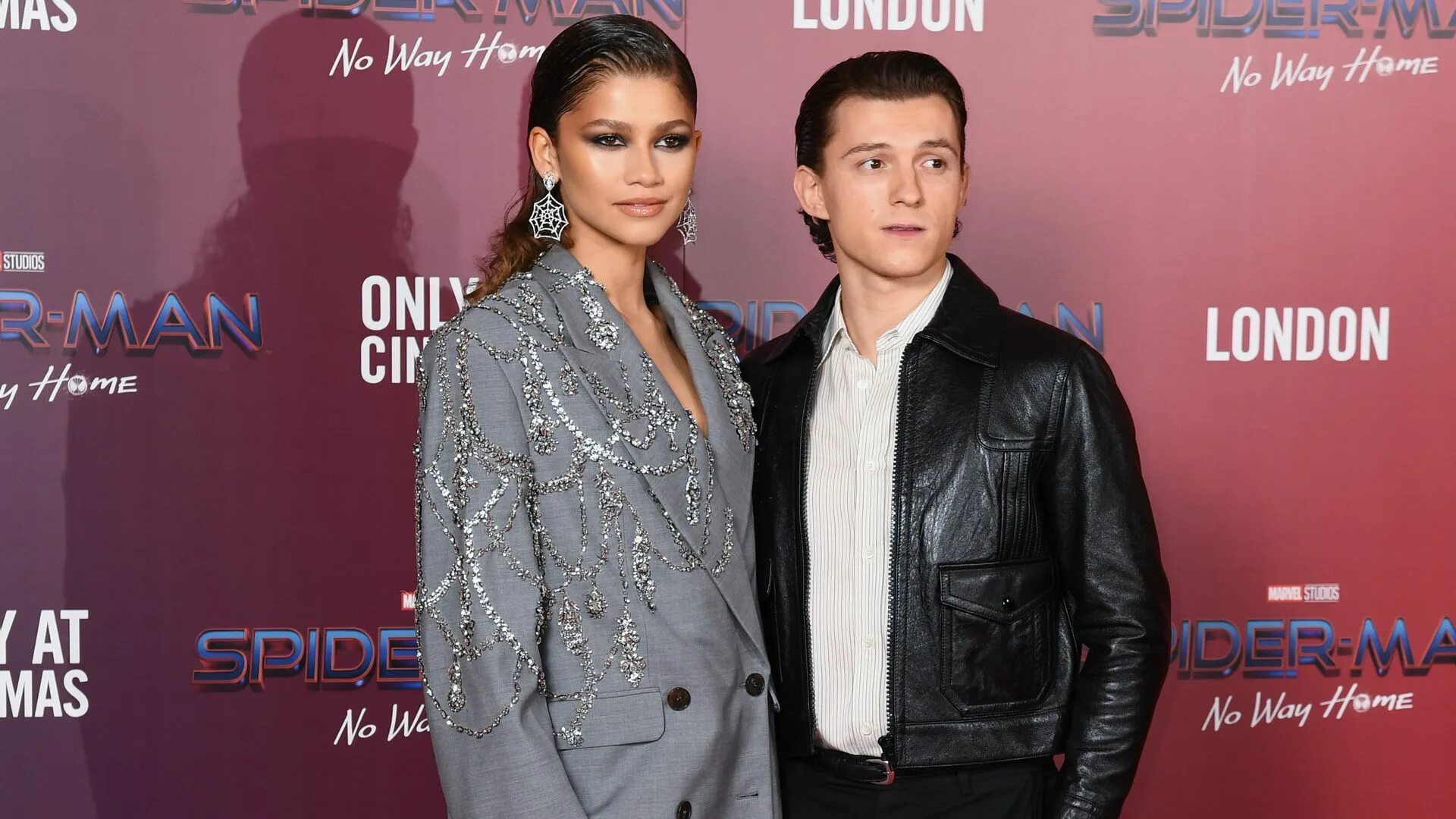 Том холланд и зендая обручены. Tom holland and zendaya. зендая и том холланд. зендая и холланд. zendaya и том холланд.