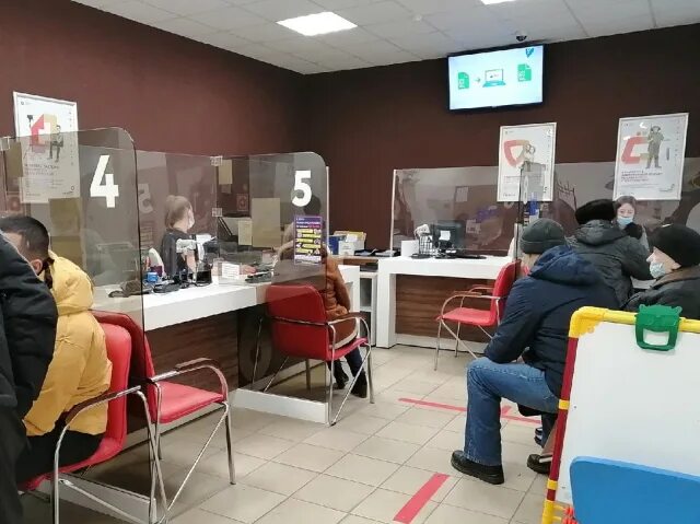 Мфц сызрань кирова режим работы. Соловьев сызрань мфц. мфц сызрань монгора. вячеслав соловьев сызрань мфц. директор мфц сызрань.