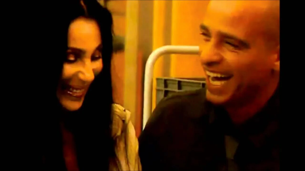 Eros Ramazzotti cher. Più che puoi Эрос Рамаззотти. Дуэт Шер и Рамазотти. Eros-Ramazzotti-feat.-cher. Cher piu che puoi