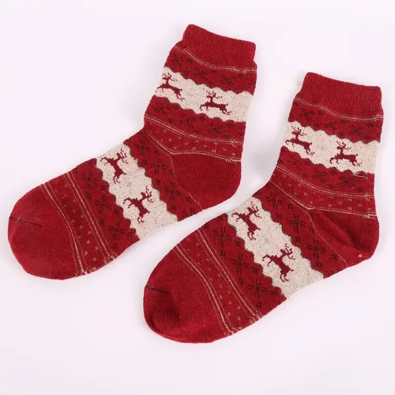 Теплые носки. Теплые носки для детей. Тёплые носочки зимние. Носки шерстяные красные. Теплые зимние носки