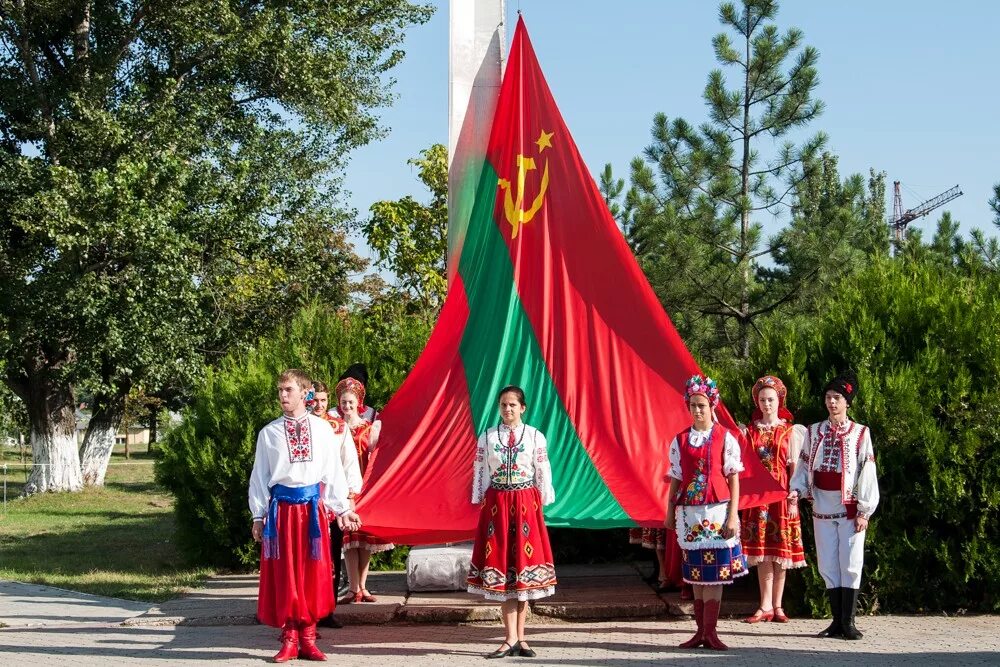 Новости предне приднестровье. Приднестровская Республика Молдова. Тирасполь Приднестровская молдавская Республика. День Республики в ПМР Тирасполь. Родина ПМР.