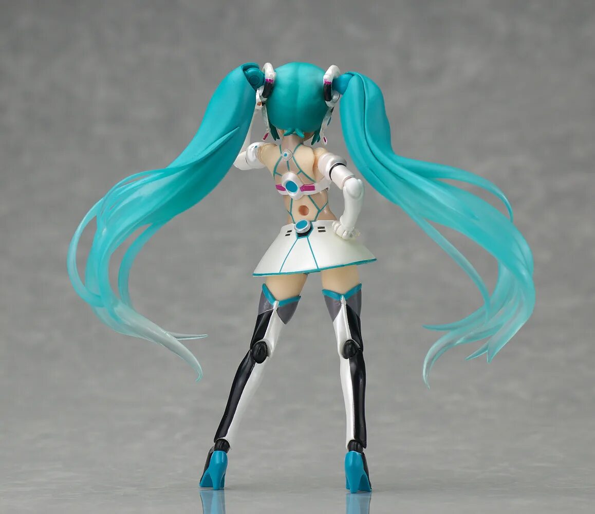 Figma линейка. Racing Miku 2012. Фигма Мона. Фигма Алмаз. Блобсы фигма.