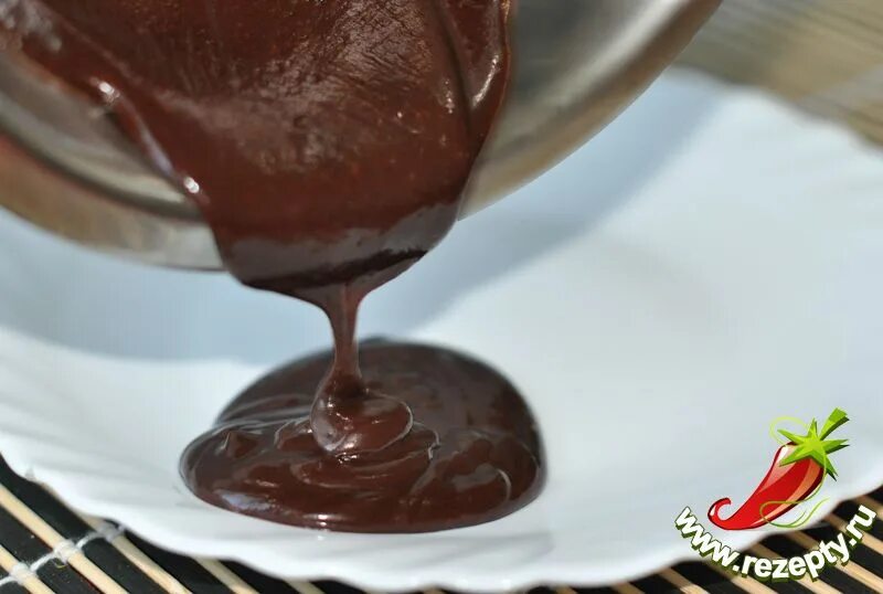топленый шоколад. торт прага брауни. шоколадная рикотта. глазурь для торта из какао и молока. шоколадная глазурь в микроволновке.