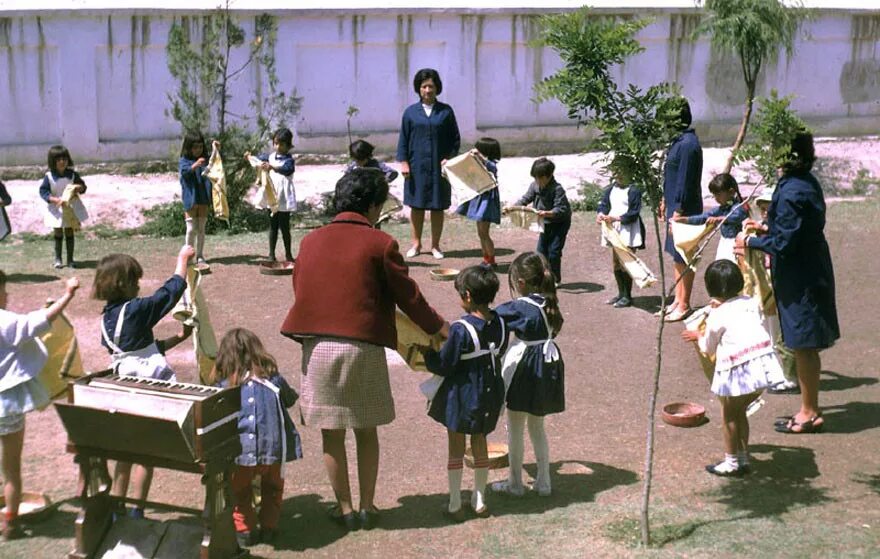 Афганистан 70-е годы 20 века. Мирная жизнь Афганистана 1960. Детский сад в Афганистане. Афганистан в 60-е годы.