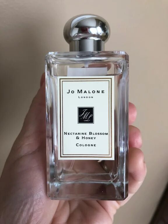 Nectarine blossom honey. Jo Malone духи Nectarine. Jo Malone Blossom Honey. Парфюм Джо Малон персик. Nectarine Blossom Honey Cologne (Jo Malone).