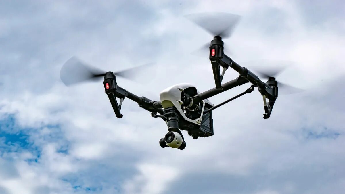 Квадрокоптер DJI inspire 1 v2.0. Квадрокоптер DJI inspire 2. DJI inspire 1 полёт. DJI «Мейвик-3».