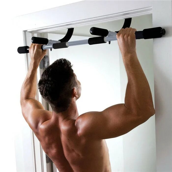 Подтягивания зал. Дверной турник perfect Fitness Pullup Basic. Турник Iron Gym. Турник Pull up Bar. Турник Iron Gym Chin up.