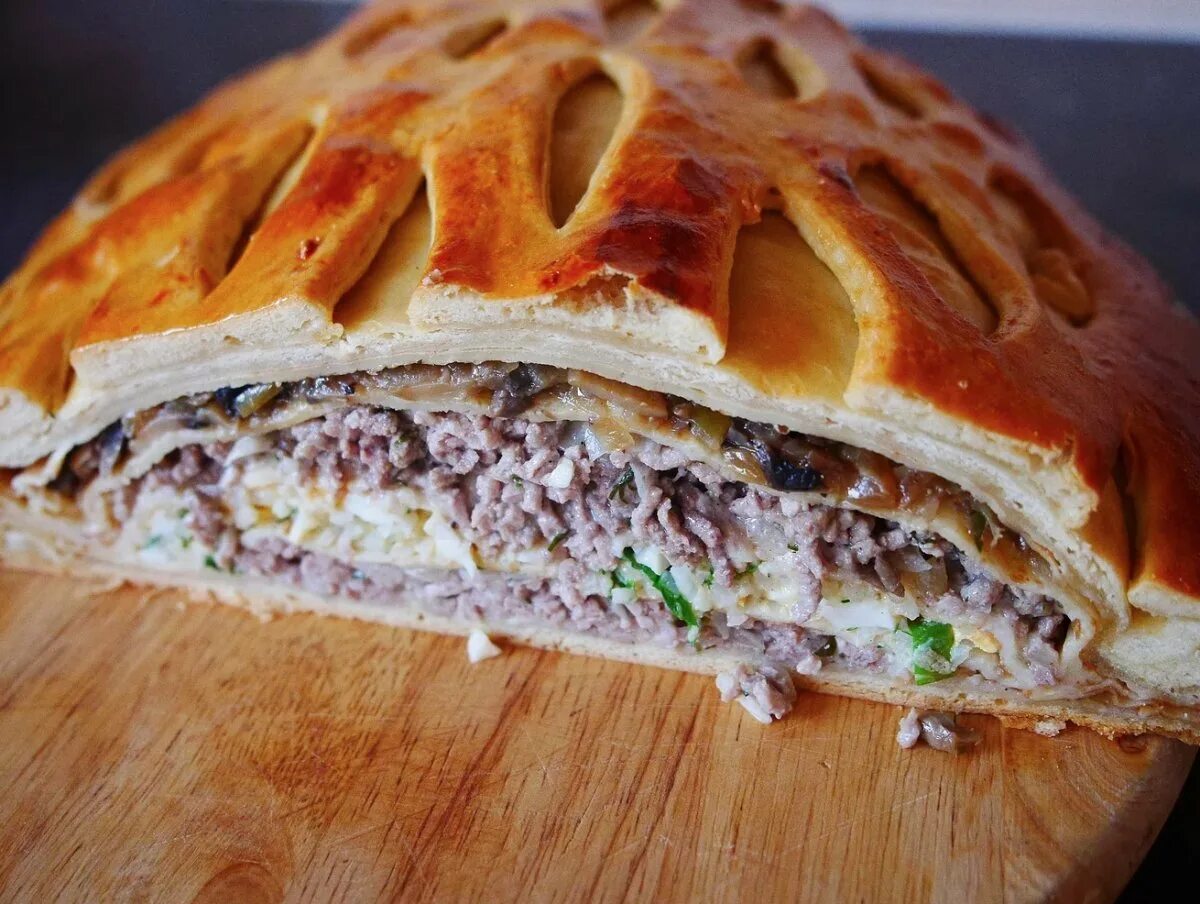 Как приготовить курник рецепт. Талурианская кулебяка. кулебяка гиляровский. курник и кулебяка. двенадцатислойная кулебяка.
