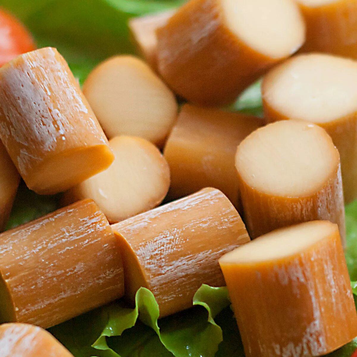 Сыр к пиву. Сулугуни копченый. Сыр чечил. Копчёный сыр калорийность. Сыр адыгейский подкопченный калорийность.