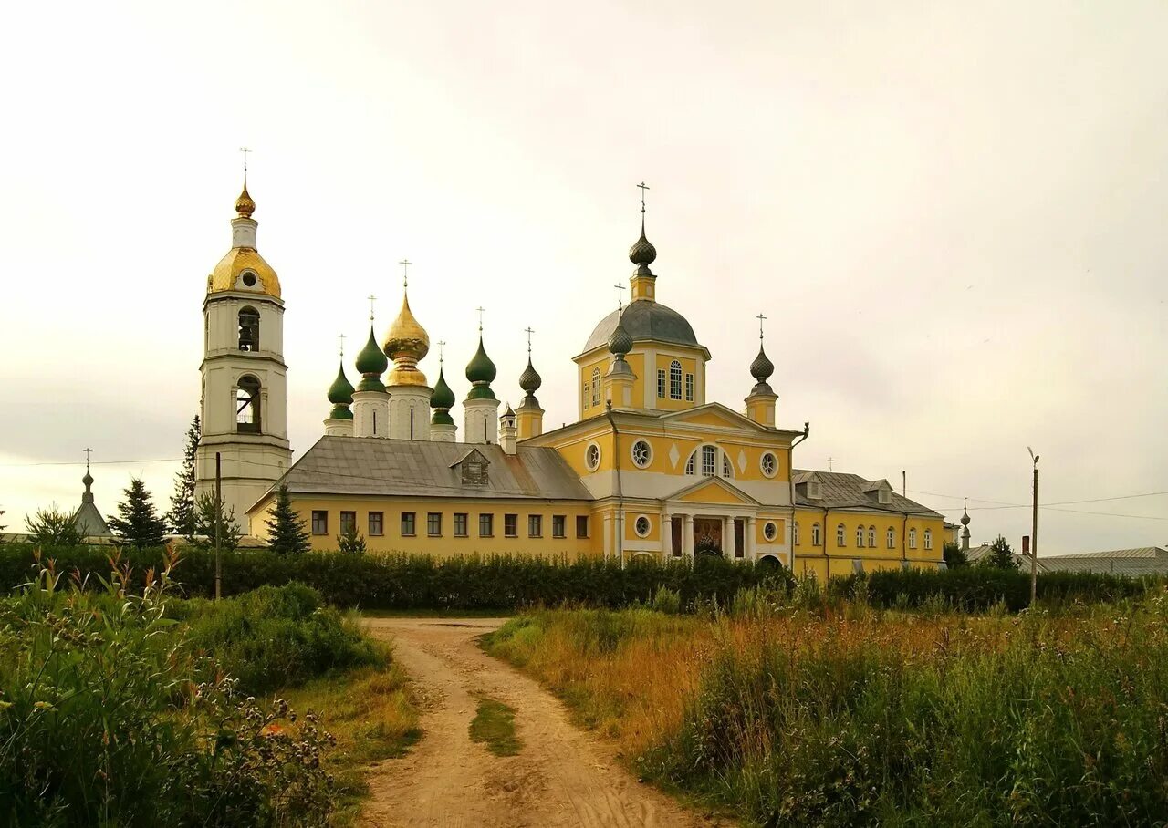 шартомский мужской монастырь. введенье, ивановская область. николо-шартомский монастырь. николо-шартомский мужской монастырь село введенье. шартомский мужской монастырь.