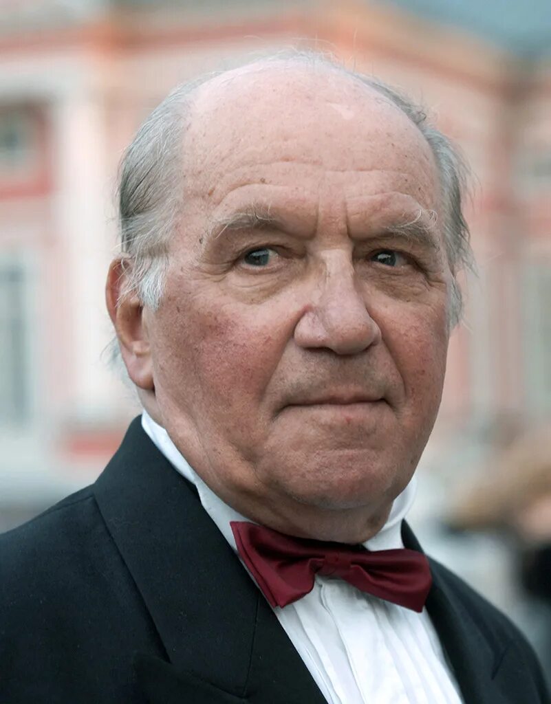 Лев иванов актер. Лев круглов актер. Лев прыгунов сердце бонивура. Лев александрович поляков. Актер круглый лев борисович.