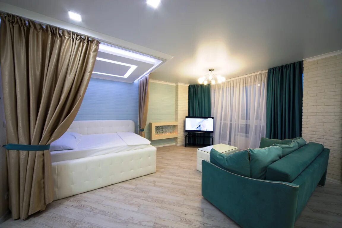 Квартира студия в воронеже фото. Снять студию в энгельсе. Я снимаю квартиру однокомнатную тельмана 43 корпус 4. Энгельс снять квартиру однокомнатную 2021. Петровская 88 снять квартиру энгельс.