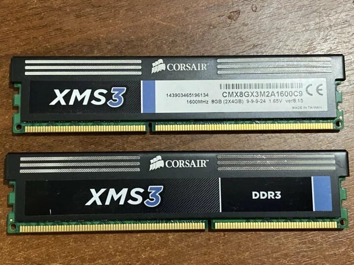 Память ddr3 corsair. Corsair xms3 ddr3 4gb. Оперативная память xms3 ddr3. Corsair xms2 ddr2 1gb. Corsair xms3 200mhz.