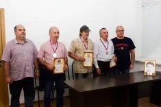 Мемориал рамазана. Мечеть на зеленом фоне. Рамадан масджид. Парк боевой славы дербент. Мемориал памяти калачинск.