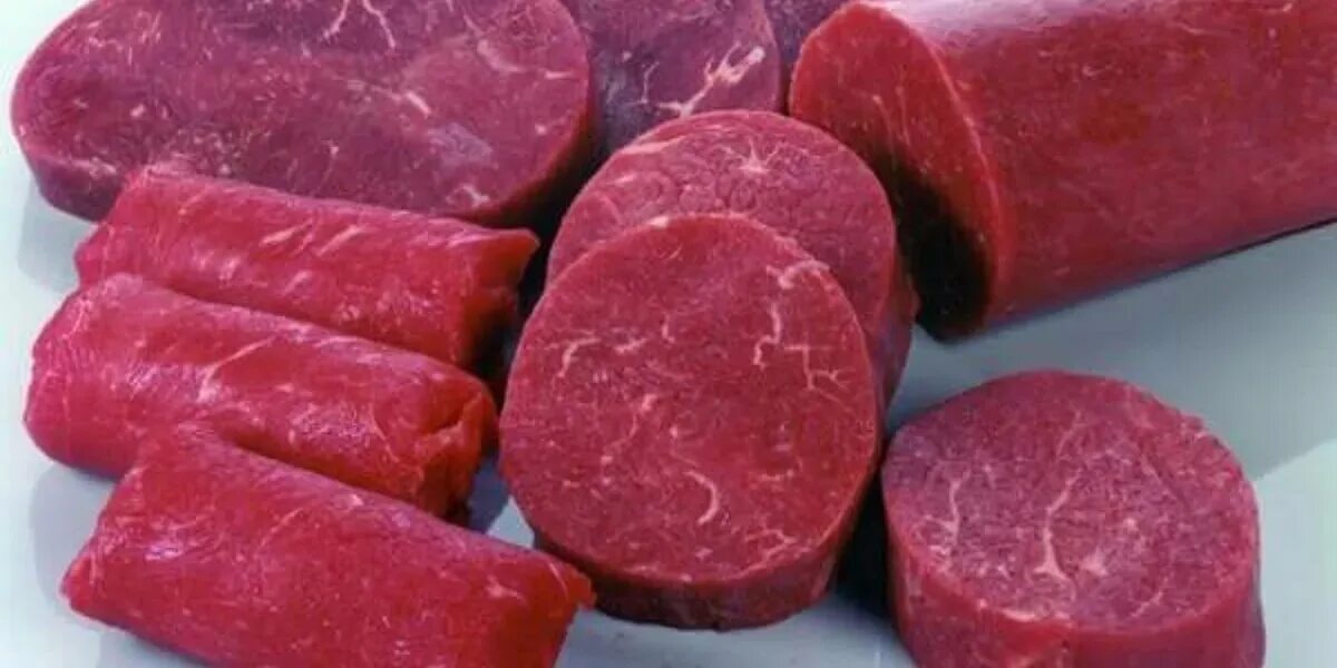 Добавки в колбасе. Трансглютаминаза мясной клей. Китовая колбаса. Колбаса из китового мяса.