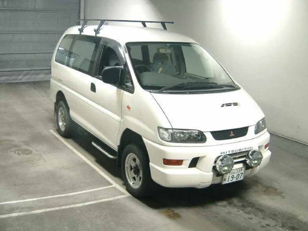Мицубиси делика 1997. Мицубиси делика 1997. Mitsubishi delica 1997 года. Митсубиси делика 1997. Митсубиси делика 2003.