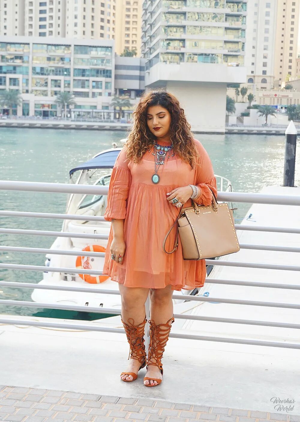 Туника muxin-928 бохо-стиль. Платье бохо для полных женщин за 50 мода. Бохо плюс сайз. Платье бохо для женщин за 50. Модели натальи гайдаржи.