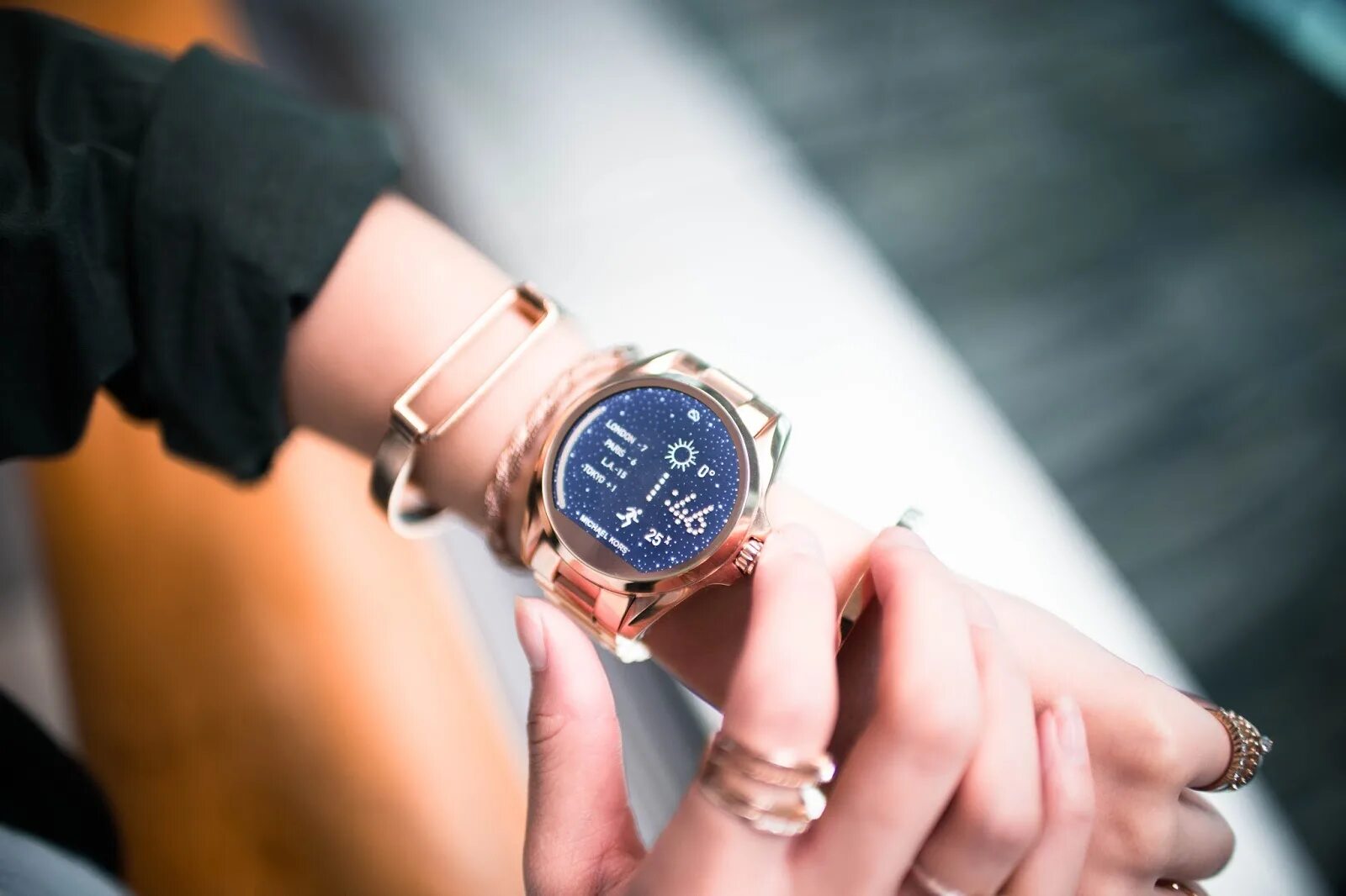 Смарт часы Michael Kors женские. Смарт часы женские Michael Kors Darci. Michael Kors часы SMARTWATCH.