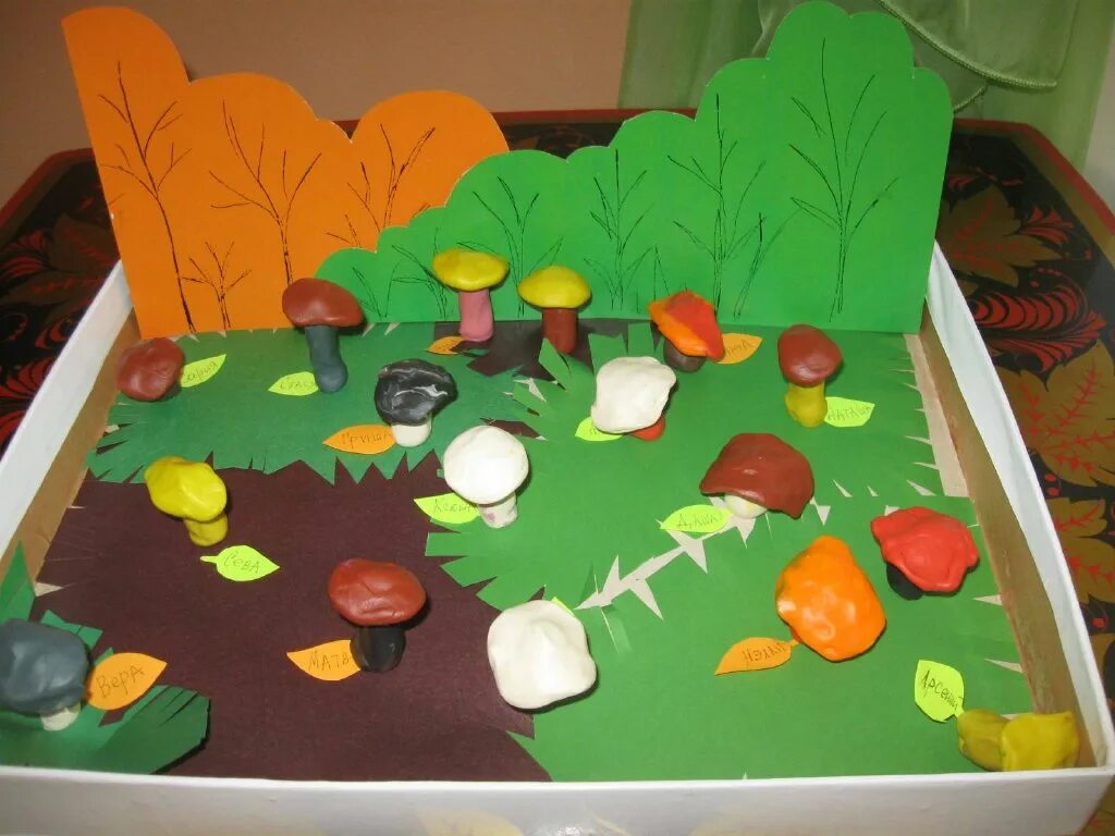 мейбил л из пластилина.