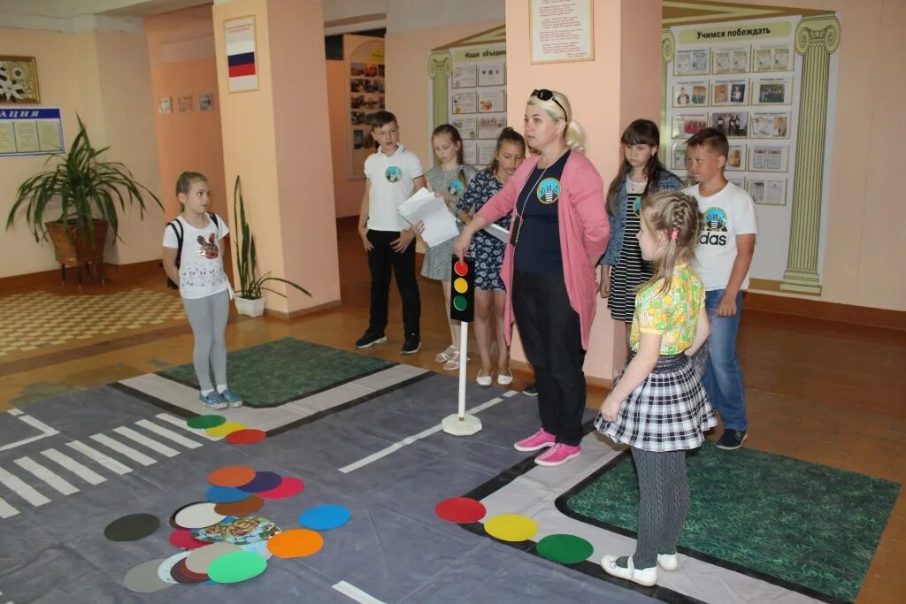 Центр творчества детей смоленск. Вишенки реабилитационный центр для детей смоленск. Детский дом смоленск вишенки. Согбудо "центр развития творчества детей и юношества". Центр творчества детей смоленск.