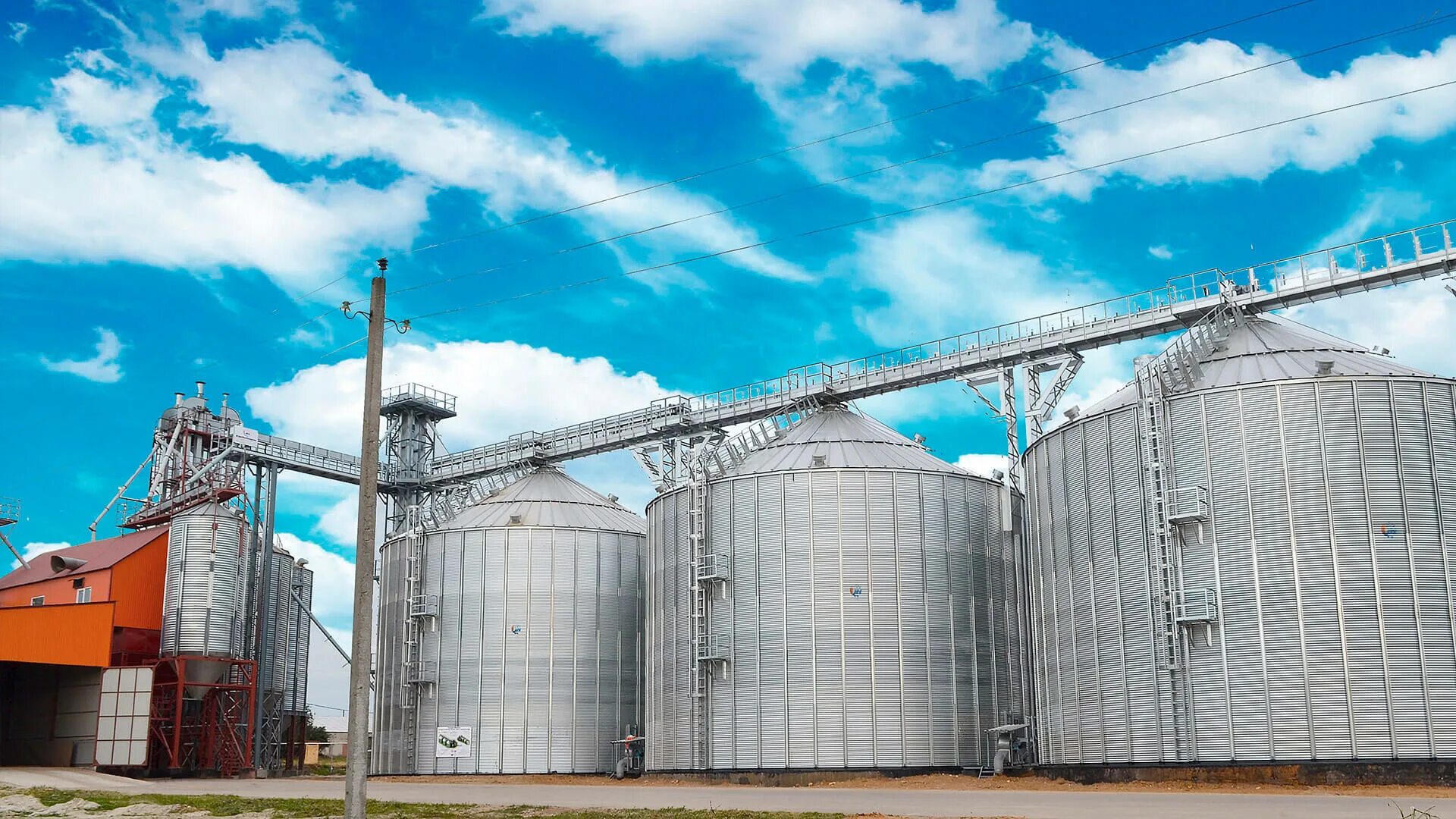 Зерновой элеватор зарайск. Элеватор пенза колышлей. Зарайский элеватор. Элеватор назарово. Элеватор россошь.