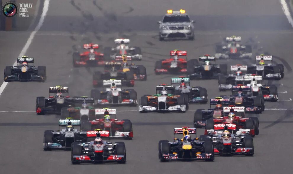 Формула 1 китай гонка. Китай формула 1. Formula 1 start position. Lotus f1 2011.